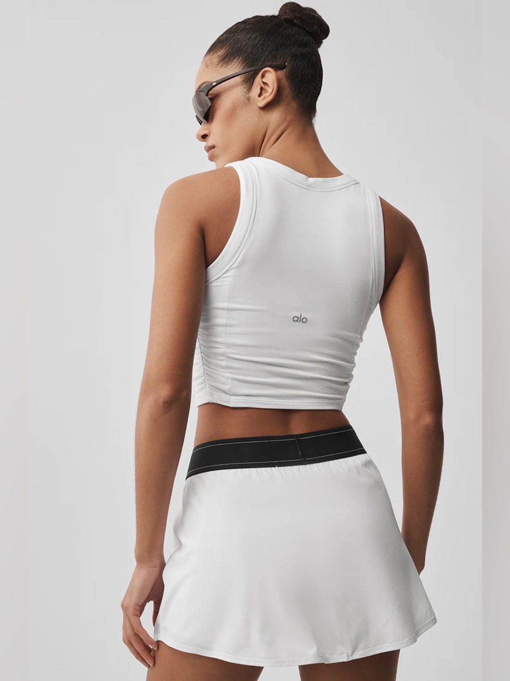 Alo Yoga Sway Bra Tank White Size Medium - Picture 2 of 9